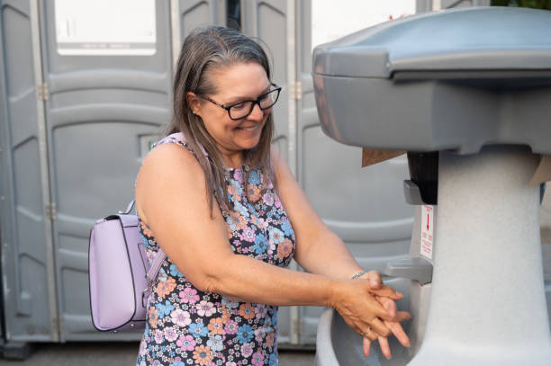 Portable Toilet Options We Offer in San Diego, TX